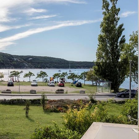 Apartments Stanicic Kampor Екстериор снимка
