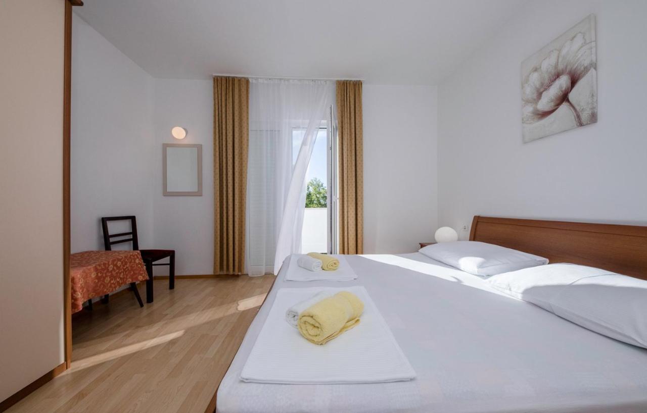 Apartments Stanicic Kampor Екстериор снимка