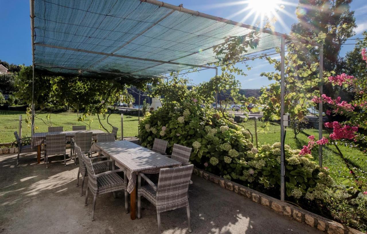 Apartments Stanicic Kampor Екстериор снимка