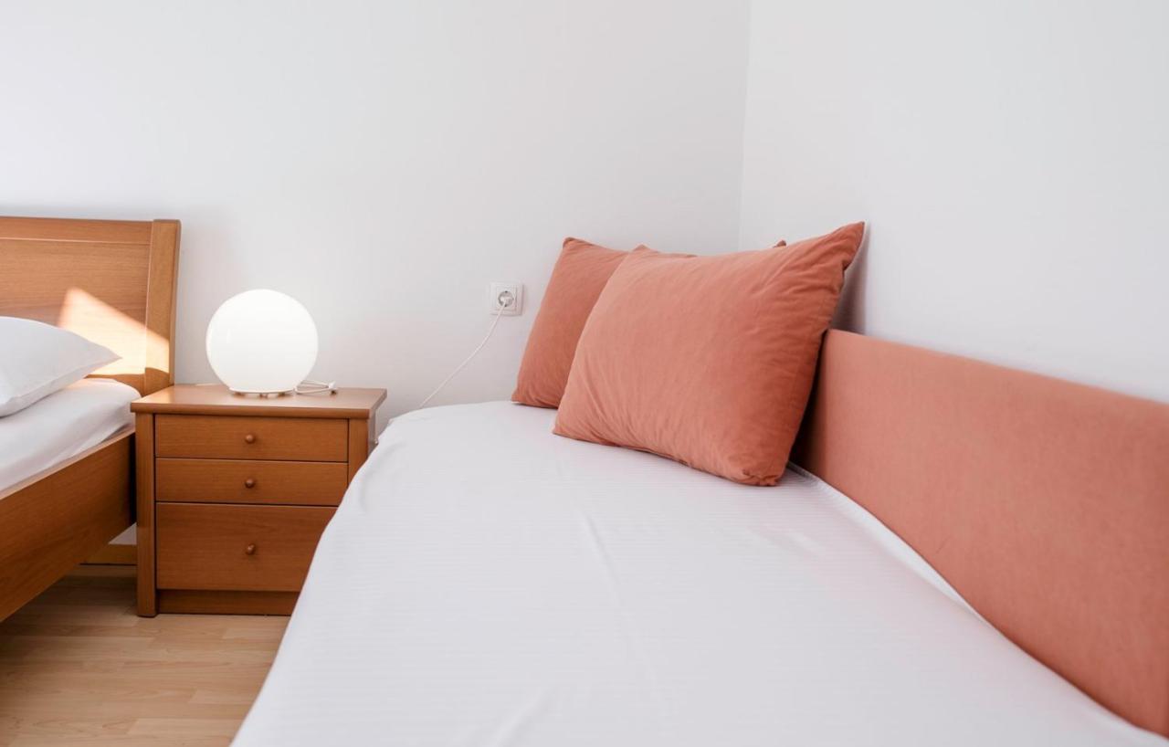 Apartments Stanicic Kampor Екстериор снимка