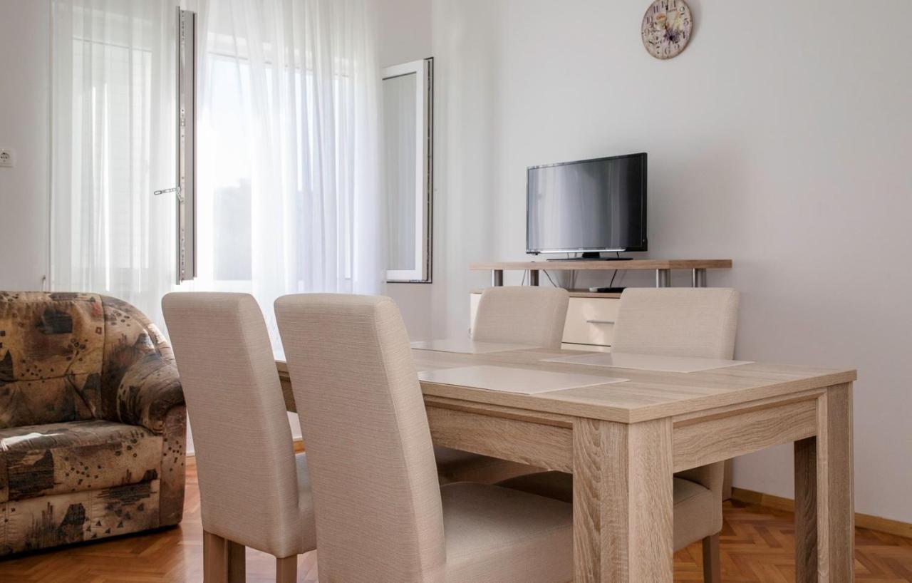 Apartments Stanicic Kampor Екстериор снимка